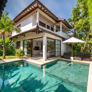 https://villa-bewa.hotelsseminyak.net
